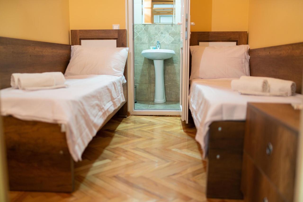Hotel Bani Kutaisi Ngoại thất bức ảnh