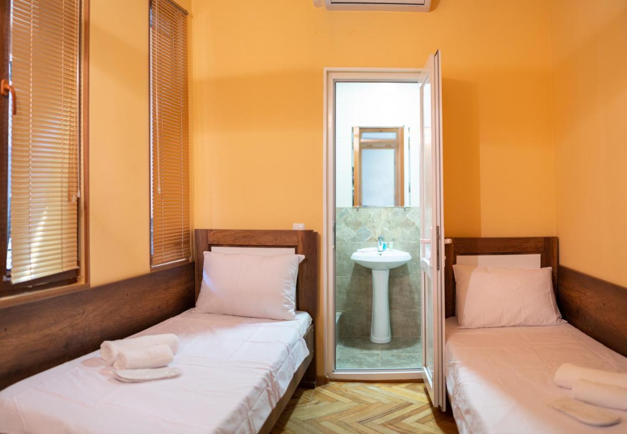 Hotel Bani Kutaisi Ngoại thất bức ảnh