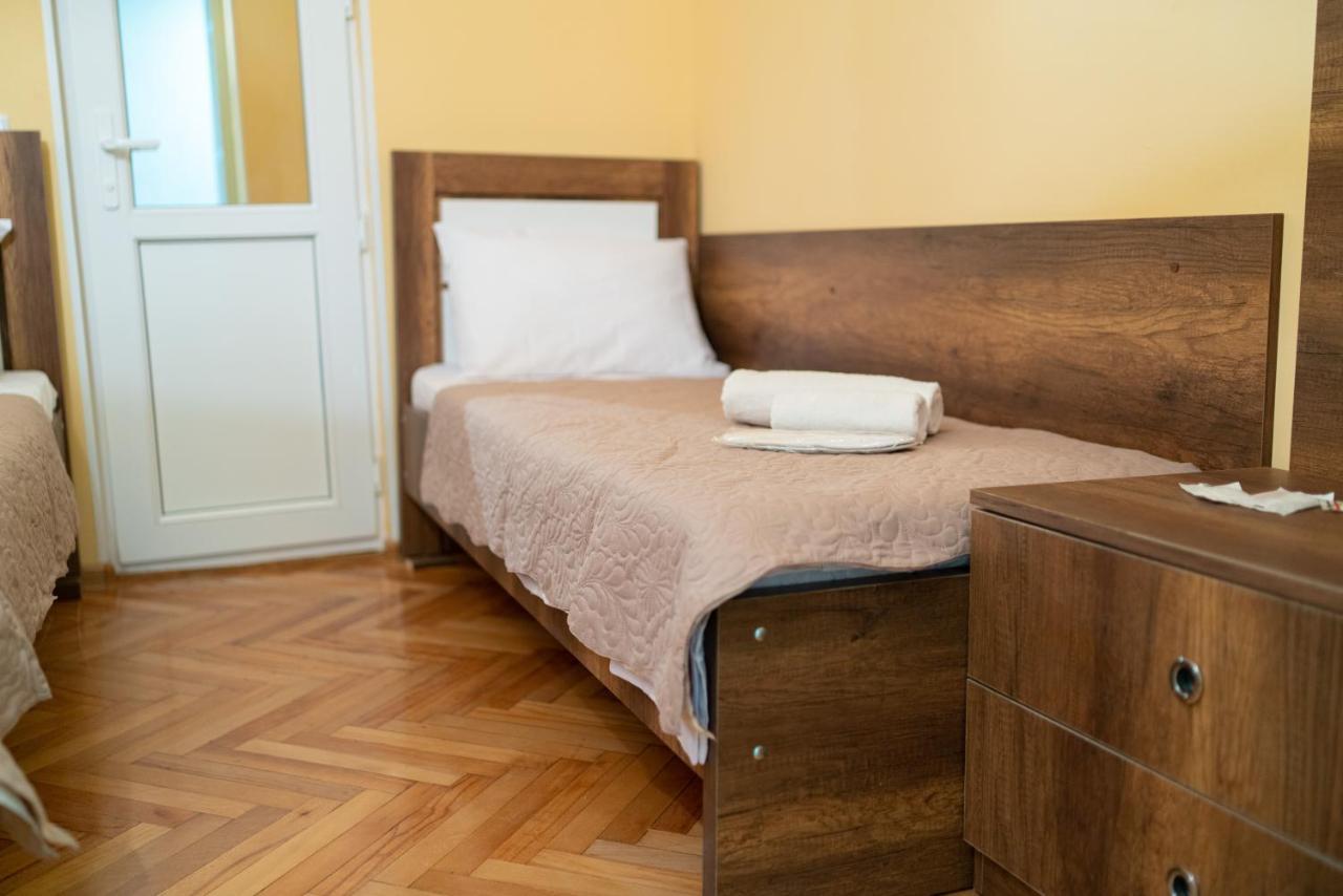 Hotel Bani Kutaisi Ngoại thất bức ảnh