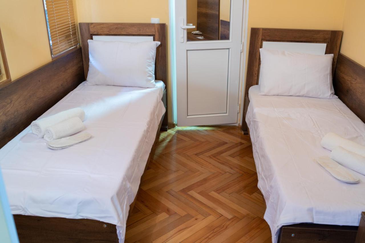 Hotel Bani Kutaisi Ngoại thất bức ảnh