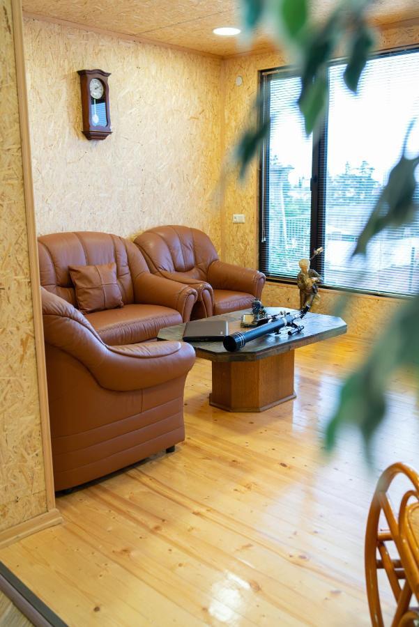 Hotel Bani Kutaisi Ngoại thất bức ảnh